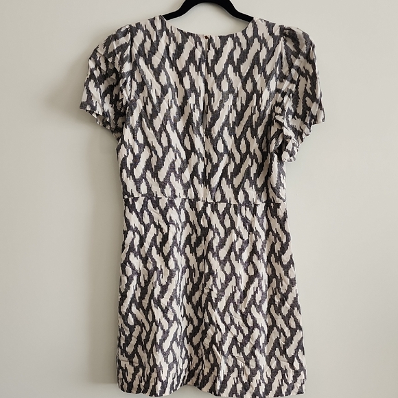 🔥2/$20 - J. Crew Black and White Mini Dress - Picture 6 of 7